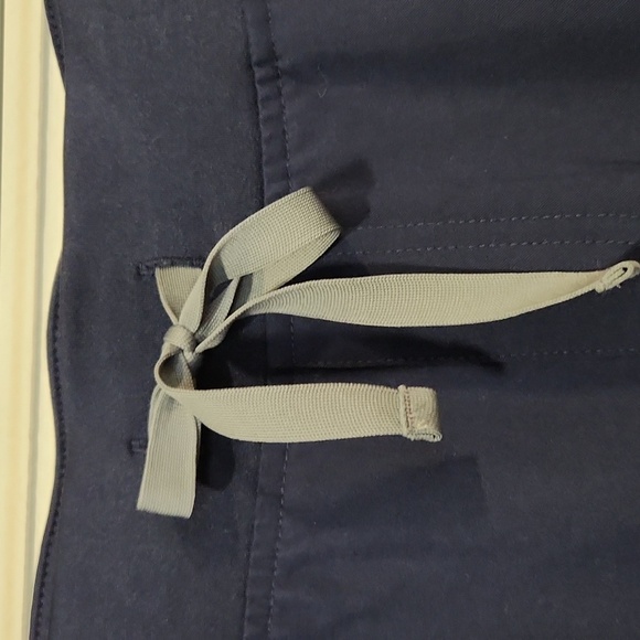 Figs Zamora 2.0 Jogger Scrub Pants – XLT – Ultimate Comfort X Healthcare Heroes - Picture 8 of 11